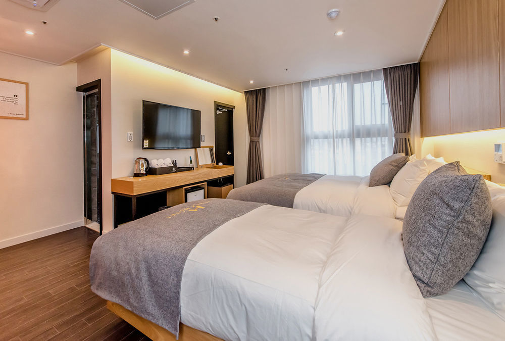 Jeju Hertz Hotel Exterior foto