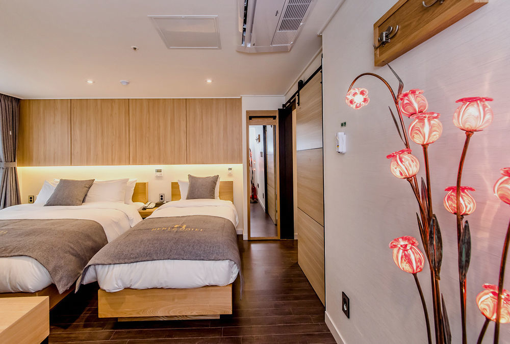 Jeju Hertz Hotel Exterior foto